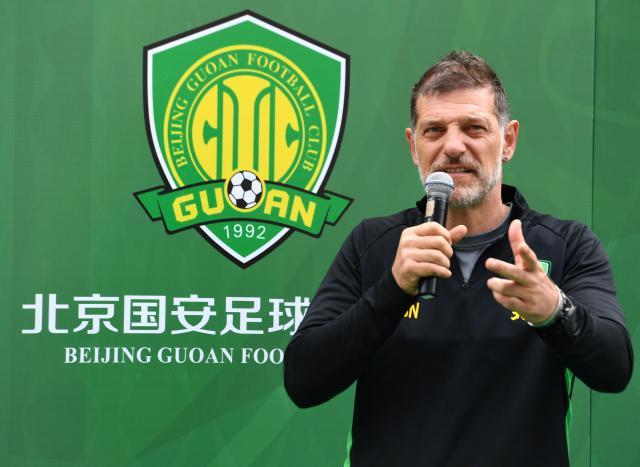 比利奇挥别称对的球队错的时间 国安继续寻外教？