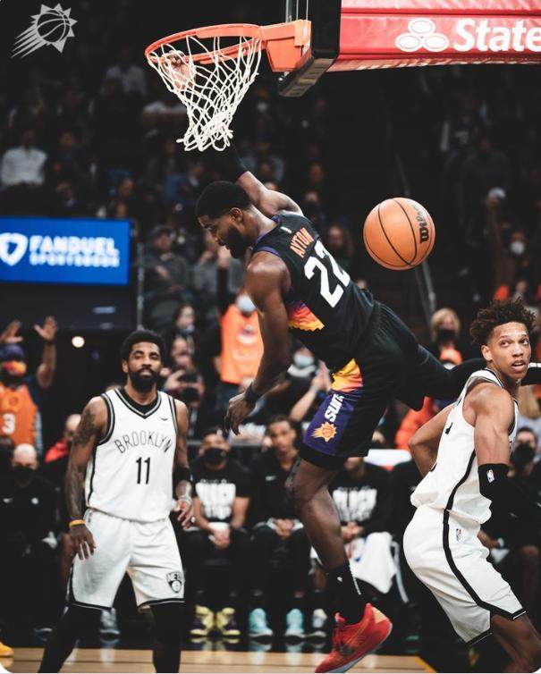 灯泡再相遇保罗收获完胜 太阳高歌猛进豪取11连胜